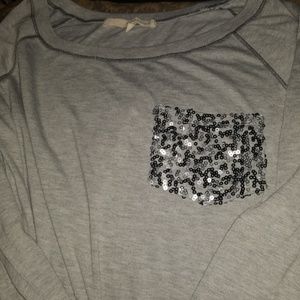 Juniors medium shirt